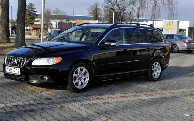 Volvo V70 cena 25900 przebieg: 271000, rok produkcji 2010 z Myszków małe 631